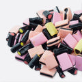 062-BLACK-AND-FRUIT-FLAVORED-LICORICE.jpg